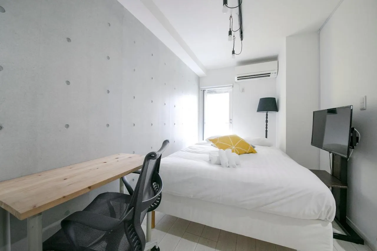 Real Kinshi Apartment Tokyo 0*,